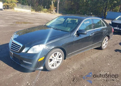 2010 Mercedes-Benz E 350 4Matic из США, поврежденный, VIN WDDHF8HB0AA177574
